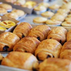 boulangerie patisserie mallemort-viennoiseries cavaillon-patisserie salon de provence-sandwichs pelissanne-gateau personnalise lambesc-boulangerie artisanale eyguieres